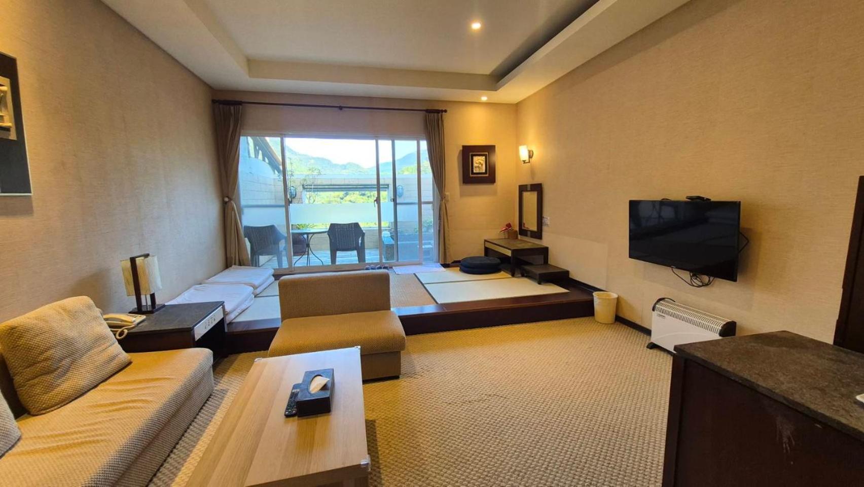 Mi Jing Garden Spring Resort Wulai Buitenkant foto
