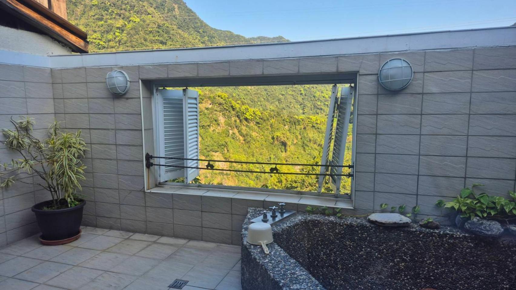 Mi Jing Garden Spring Resort Wulai Buitenkant foto